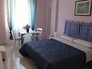Interno 9 게스트하우스 2*