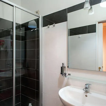 Interno 9 Gæstehus 2*